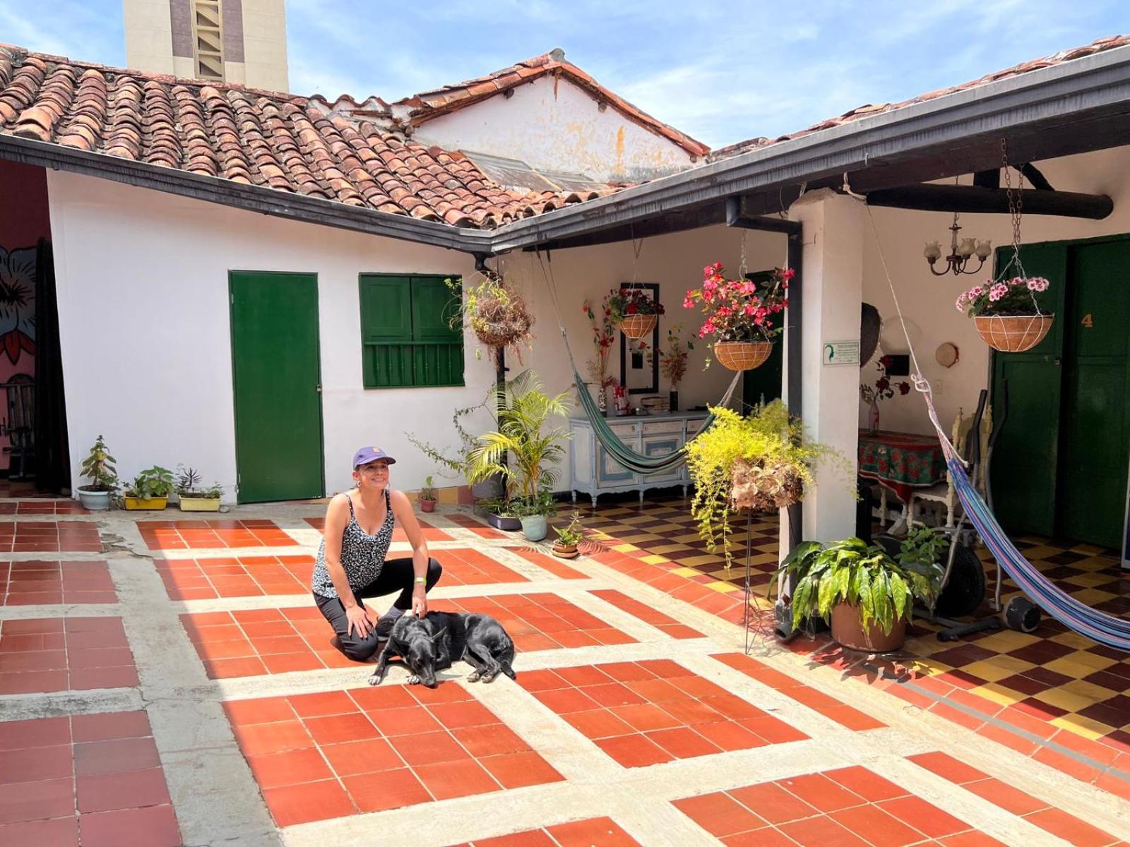 Green Door San Gil Bagian luar foto